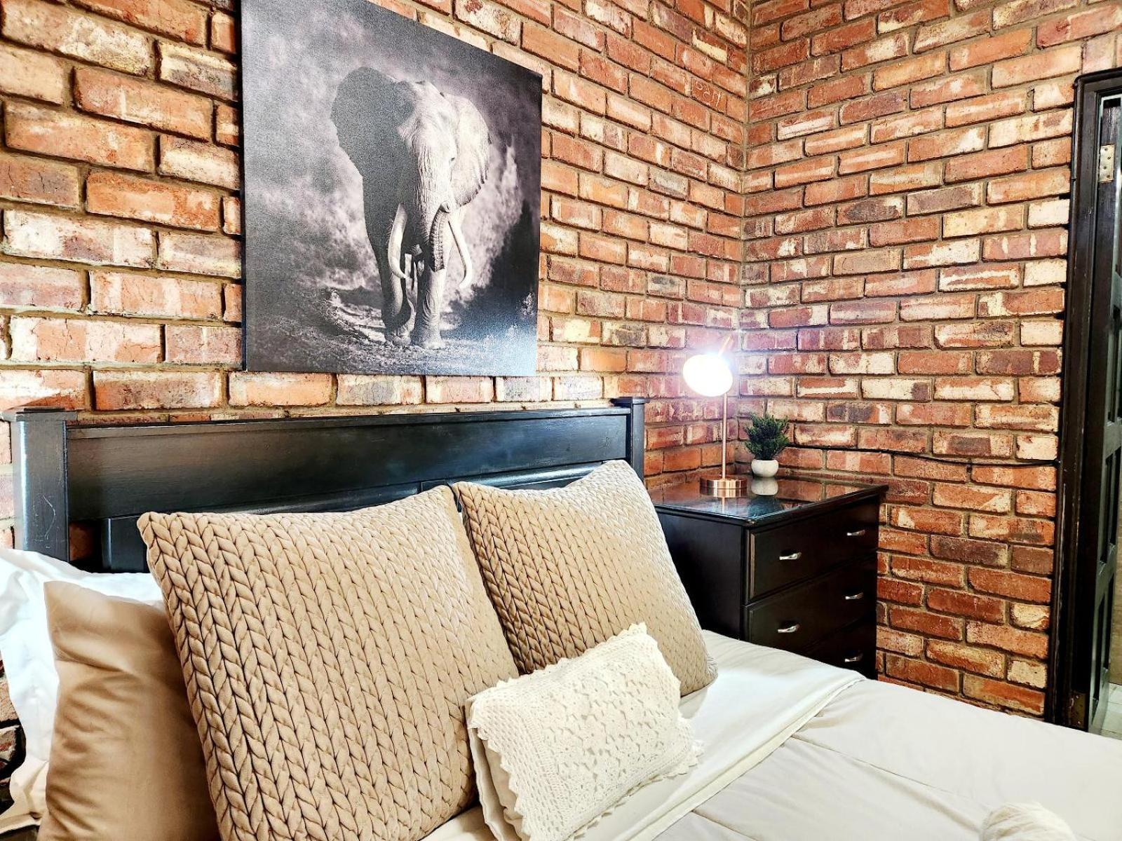 Aloe Guesthouse Klerksdorp Rum bild