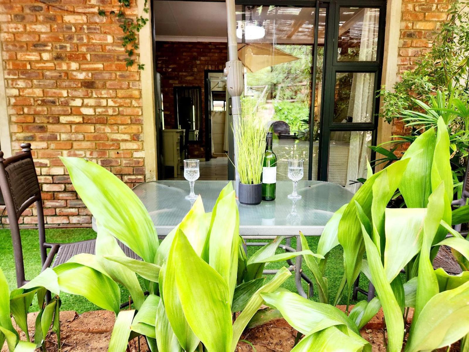 Aloe Guesthouse Klerksdorp Rum bild